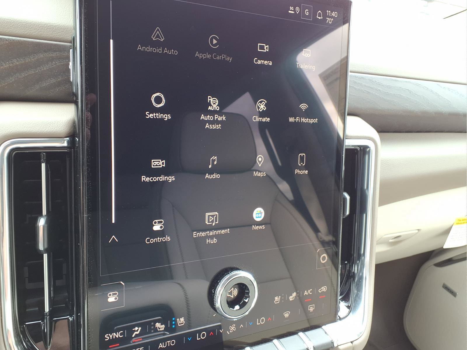 New 2026 GMC Yukon XL Denali image 32