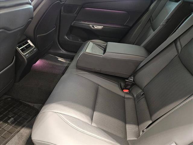 New 2026 Lexus ES 350e FWD image 15