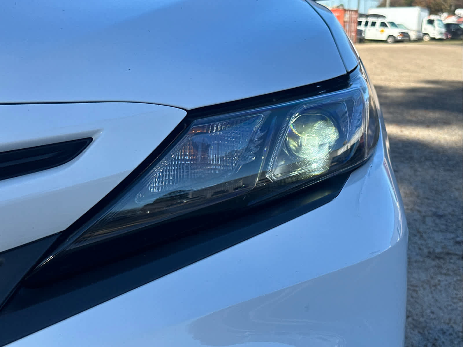 Used 2024 Toyota Camry SE image 9