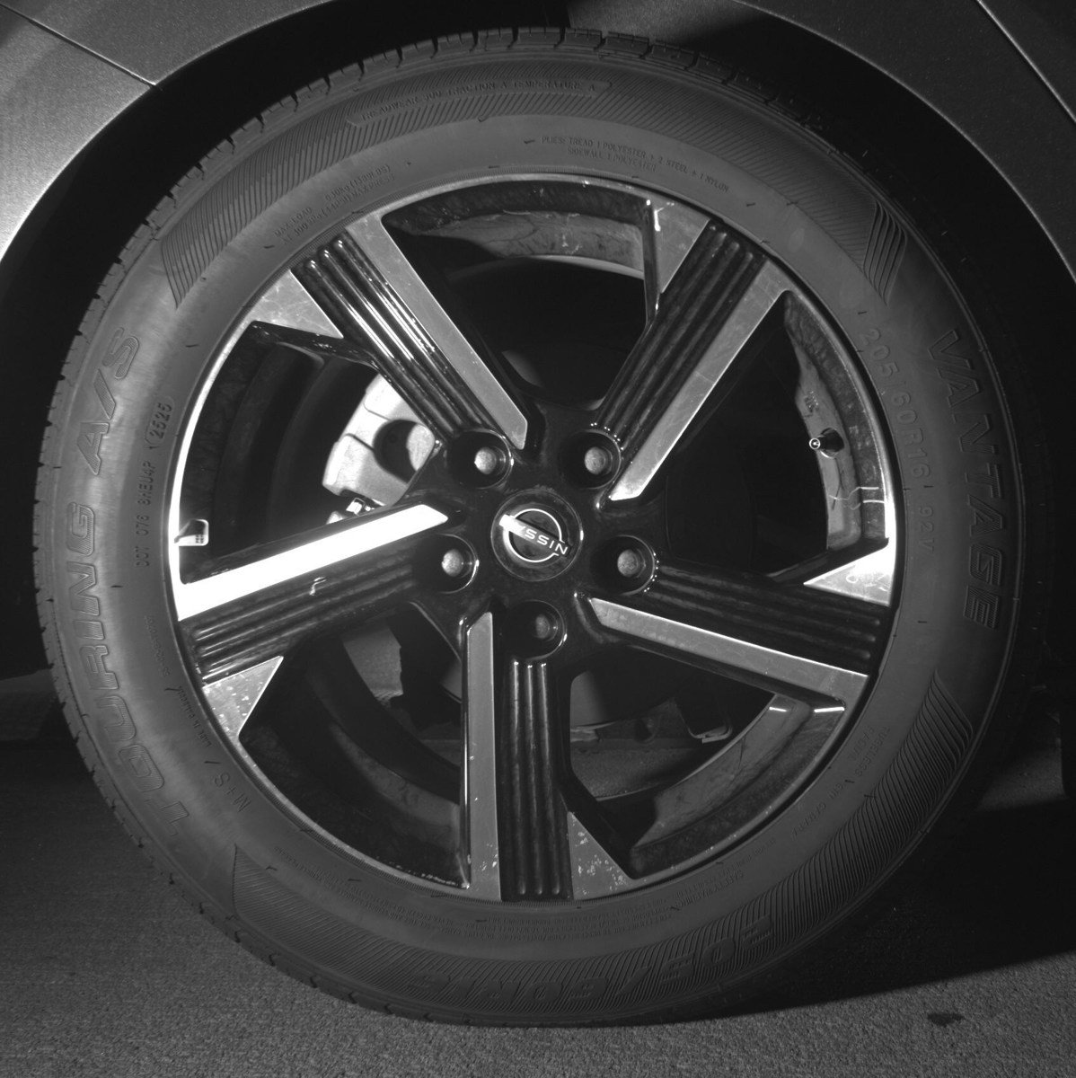 Used 2025 Nissan Sentra SV image 10