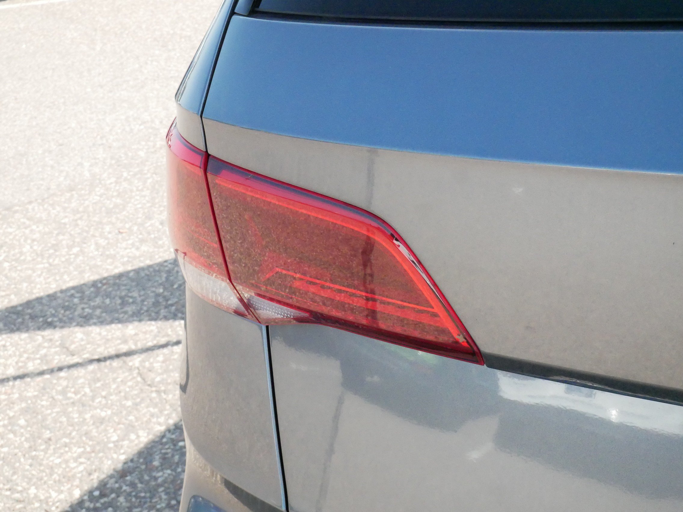 Used 2024 Volkswagen Taos SE AWD/4WD image 17