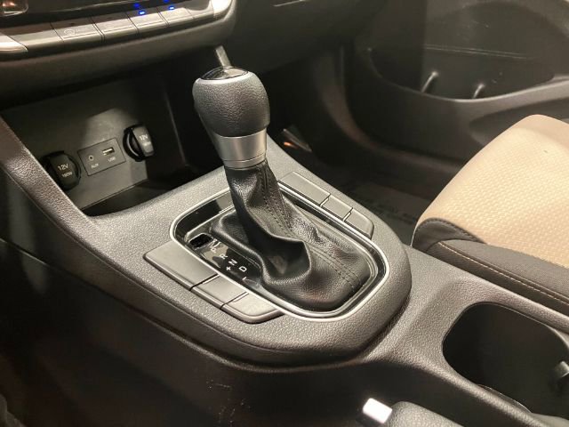 Used 2018 Hyundai Elantra GT FWD image 25