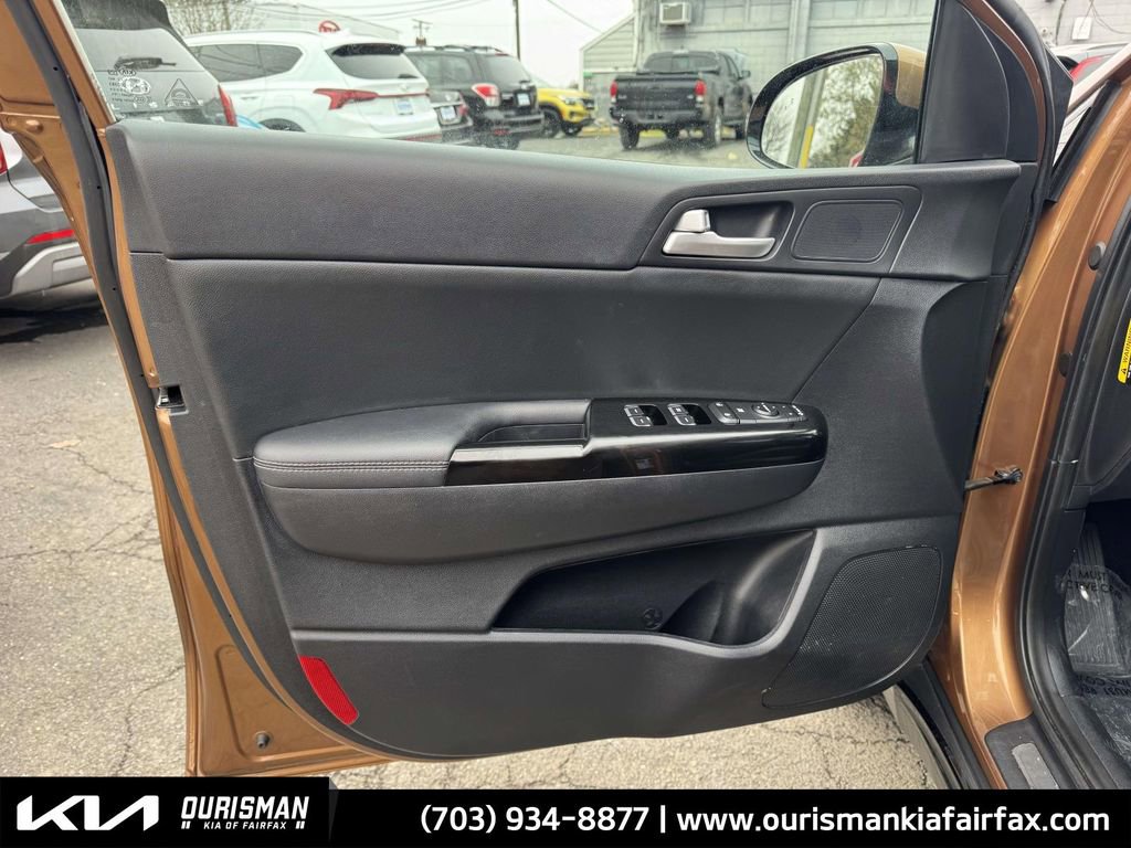 Used 2021 Kia Sportage S w/ S FWD Premium Package image 23