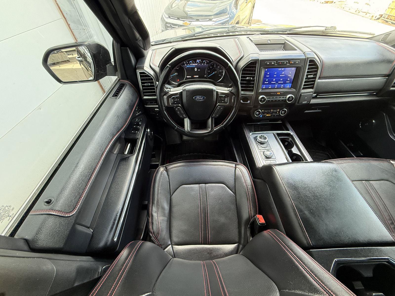 Used 2021 Ford Expedition Limited AWD/4WD image 13