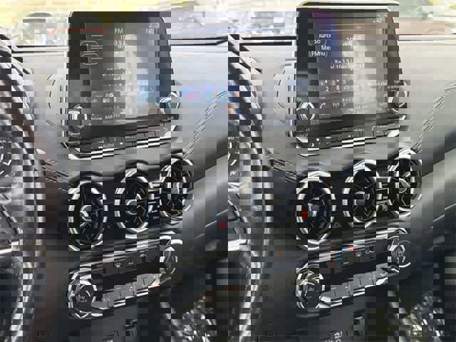 Used 2022 Nissan Sentra SV image 11