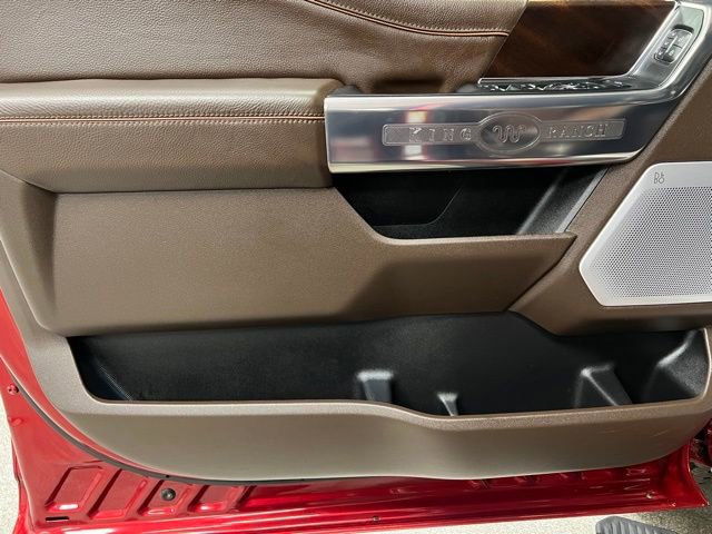 Used 2025 Ford F350 King Ranch AWD/4WD image 28