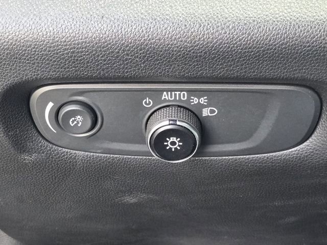 Certified 2023 Chevrolet Traverse LT FWD image 27