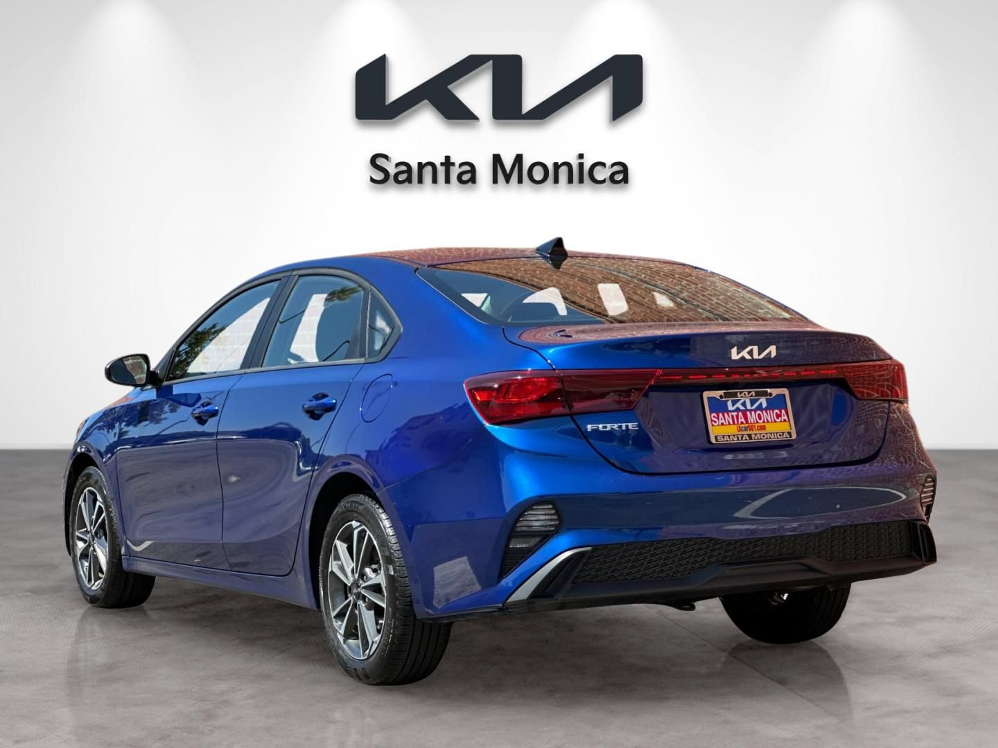 Certified 2024 Kia Forte LXS FWD image 4