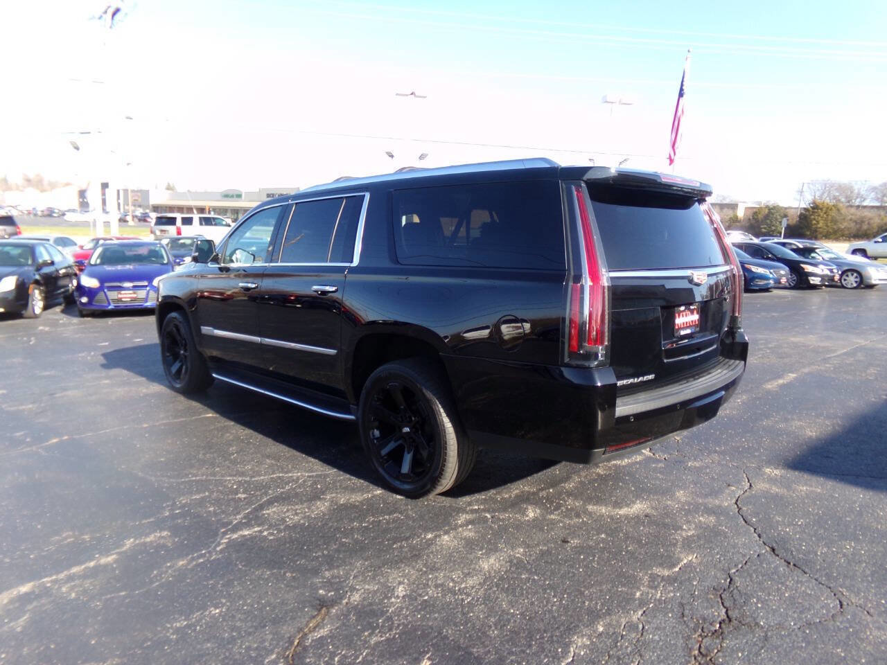 Used 2019 Cadillac Escalade ESV Luxury image 75