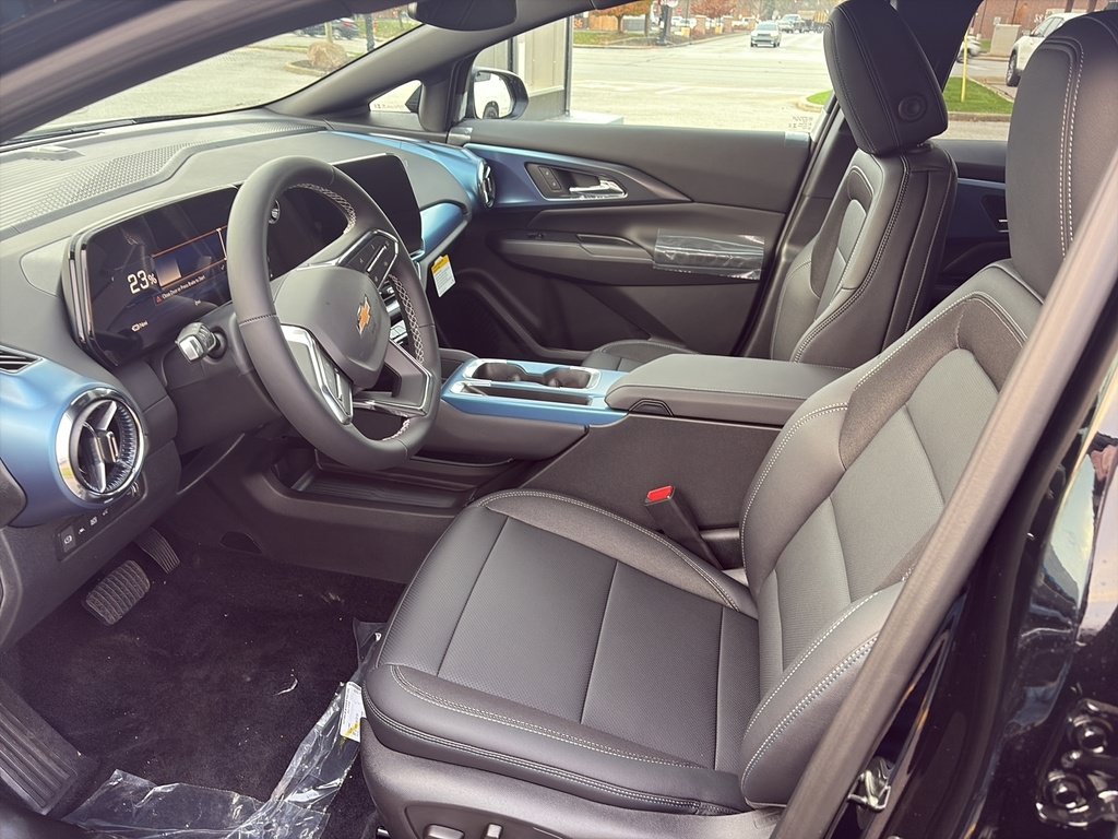 New 2026 Chevrolet Equinox EV LT FWD image 7