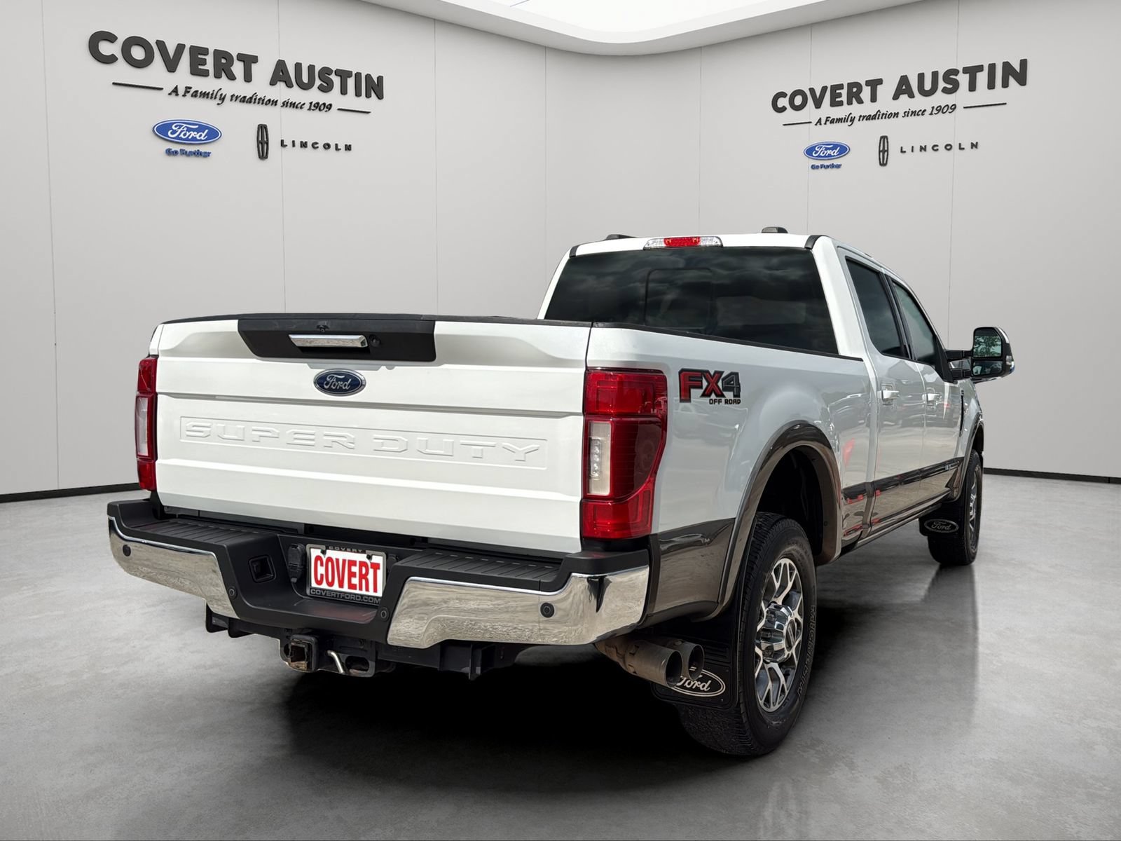 Certified 2022 Ford F350 Lariat AWD/4WD image 5