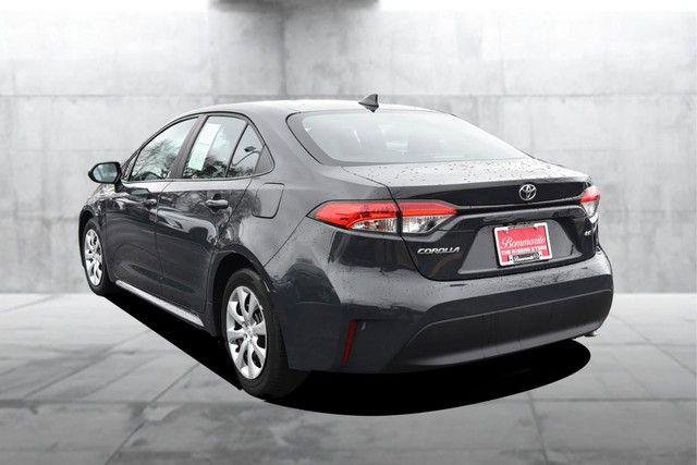 Used 2024 Toyota Corolla LE image 7