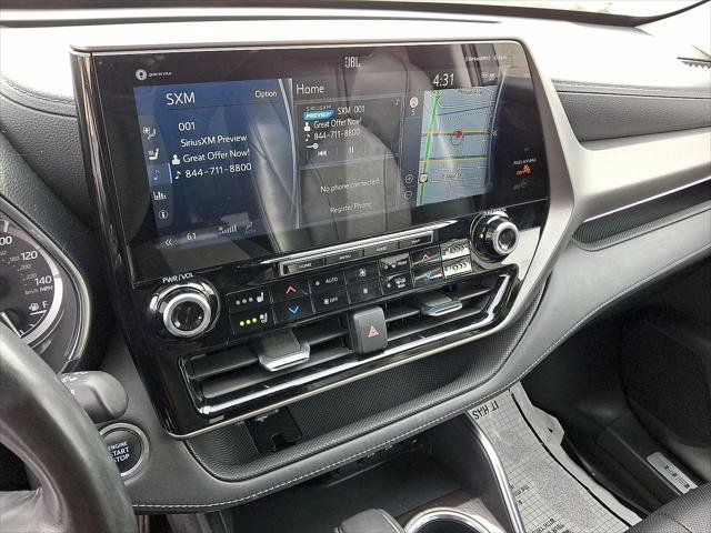Used 2021 Toyota Highlander Limited AWD/4WD image 6