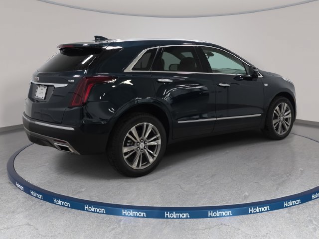 New 2026 Cadillac XT5 Premium Luxury w/ Driver Assist Package AWD/4WD image 5