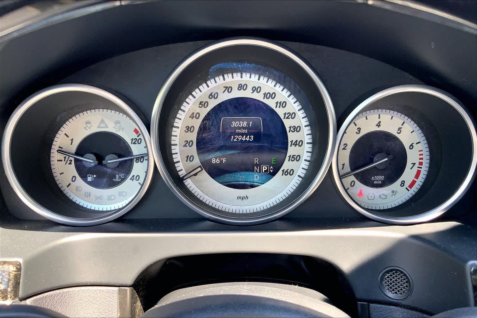 Used 2016 Mercedes-Benz E 350 4MATIC Wagon image 26