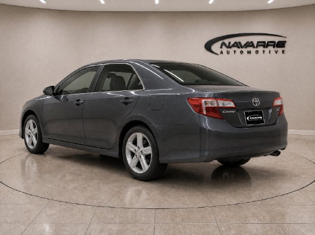 Used 2012 Toyota Camry SE w/ Convenience Pkg FWD image 6