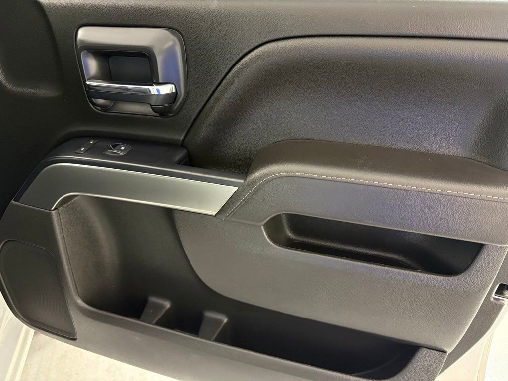 Used 2018 Chevrolet Silverado 1500 LT w/ All Star Edition RWD image 38