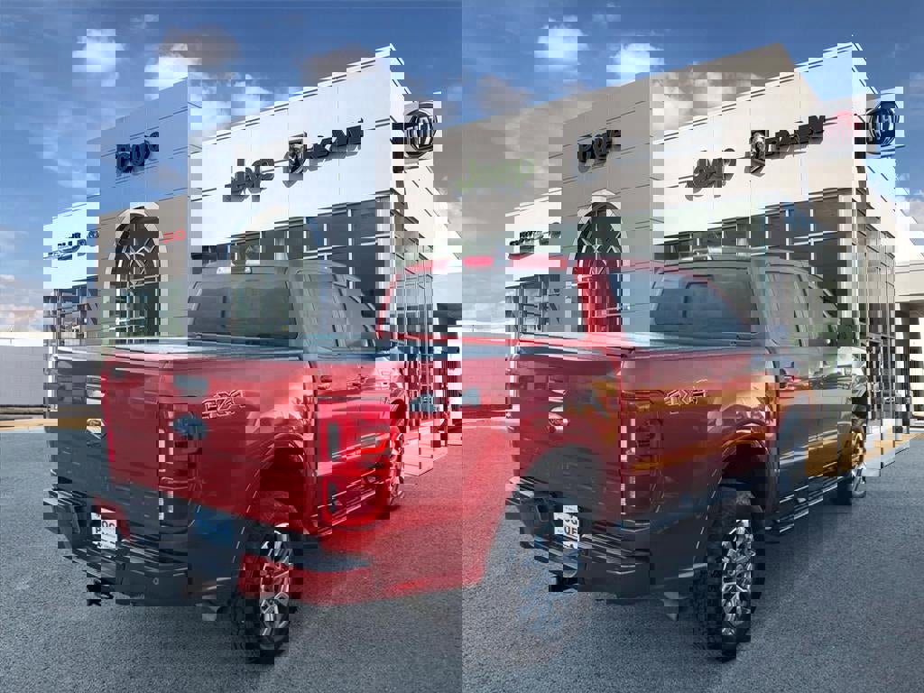 Used 2023 Ford Ranger Lariat w/ Technology Package image 2