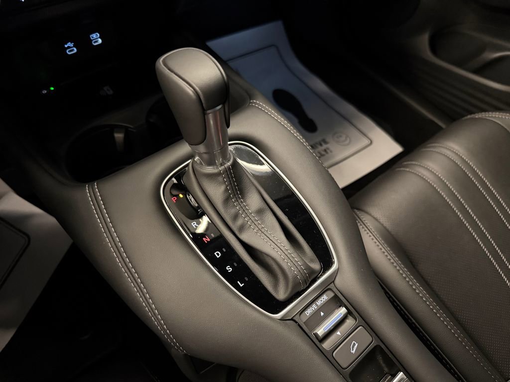 Used 2026 Honda HR-V EX-L image 14