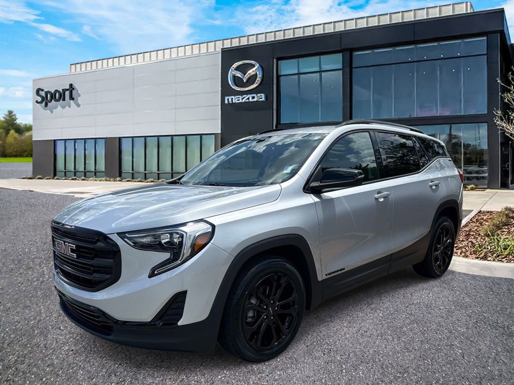 Used 2021 GMC Terrain SLE w/ Driver Convenience Package FWD image 8