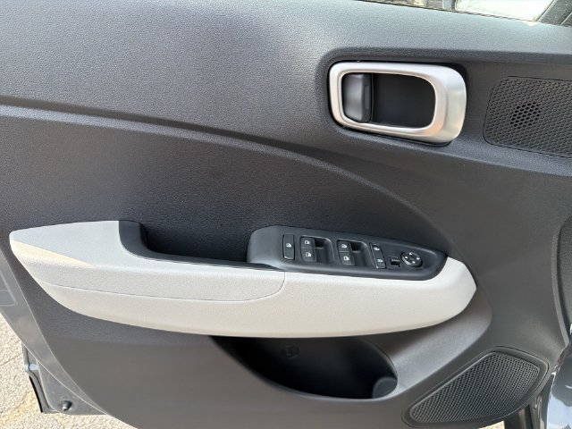 New 2026 Hyundai Venue SEL FWD image 35