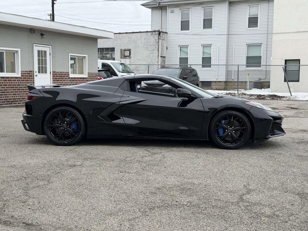 Used 2021 Chevrolet Corvette Stingray Premium Conv w/ Z51 Performance Package image 9