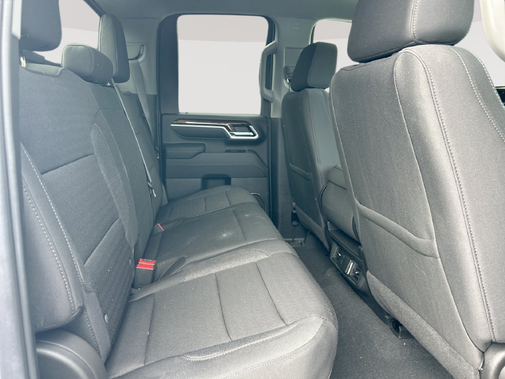 Used 2024 GMC Sierra 2500 SLE AWD/4WD image 26