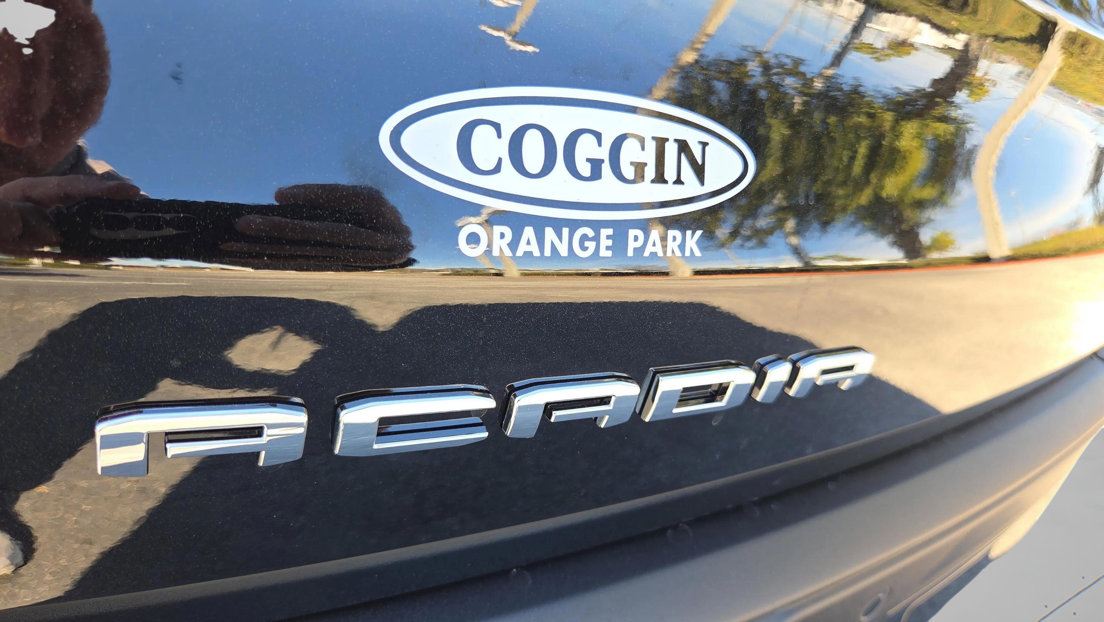 New 2026 GMC Acadia AT4 w/ Luxury Package AWD/4WD image 33