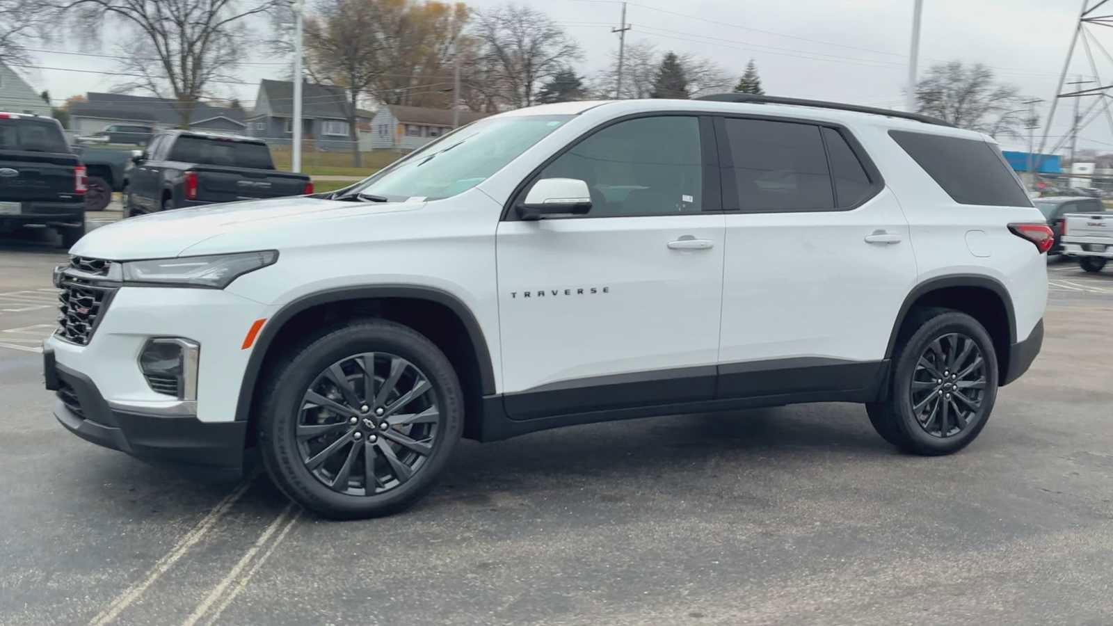 Certified 2023 Chevrolet Traverse RS image 6