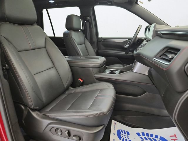 Used 2022 Chevrolet Tahoe RST w/ Luxury Package AWD/4WD image 29