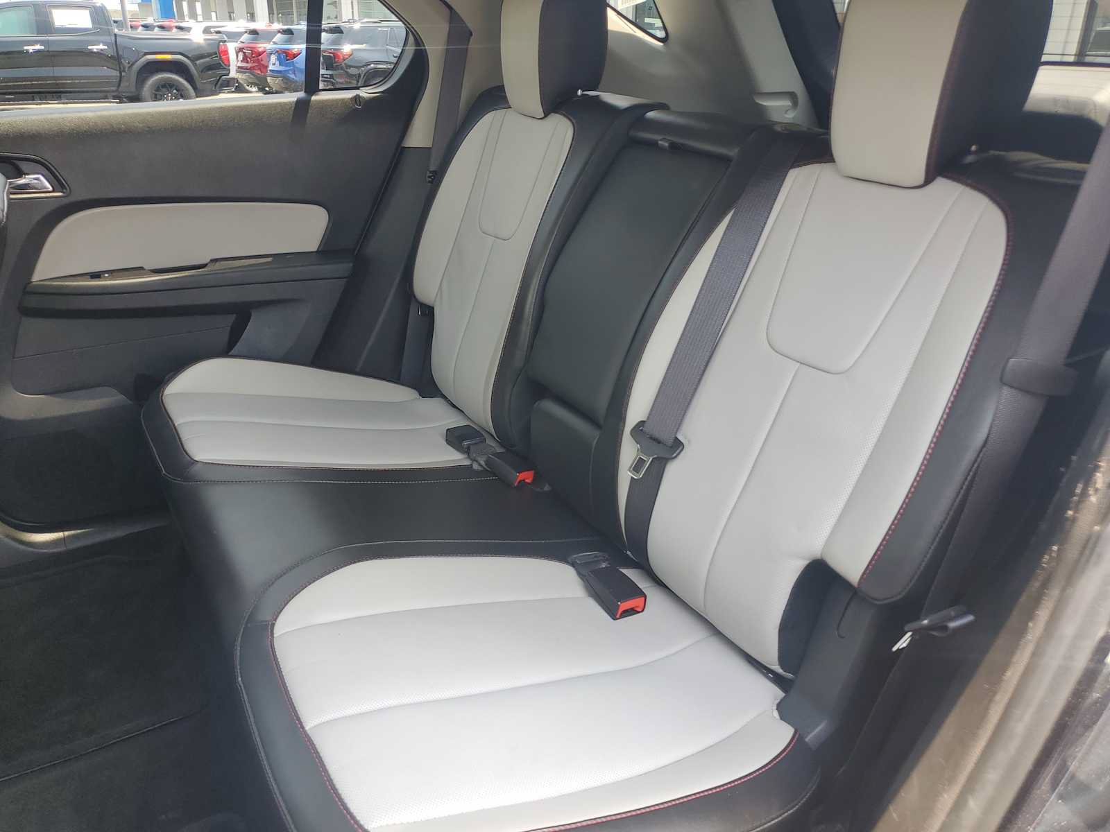 Used 2016 Chevrolet Equinox LTZ w/ Enhanced Convenience Package FWD image 21