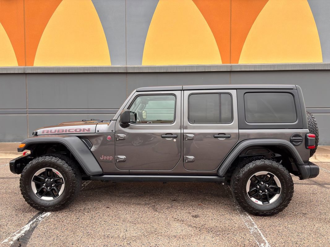 Used 2018 Jeep Wrangler Unlimited Rubicon w/ Safety Group image 3