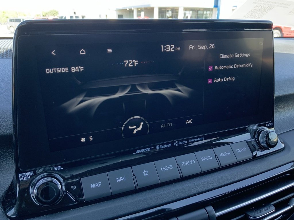 Used 2023 Kia Seltos SX image 38