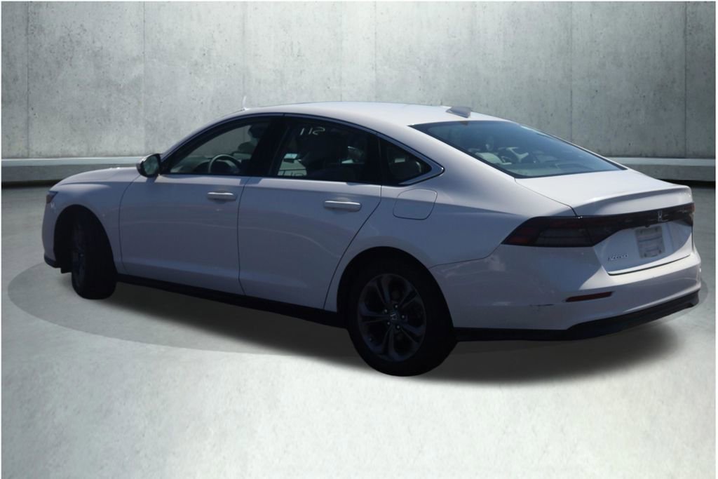 Used 2023 Honda Accord EX image 12