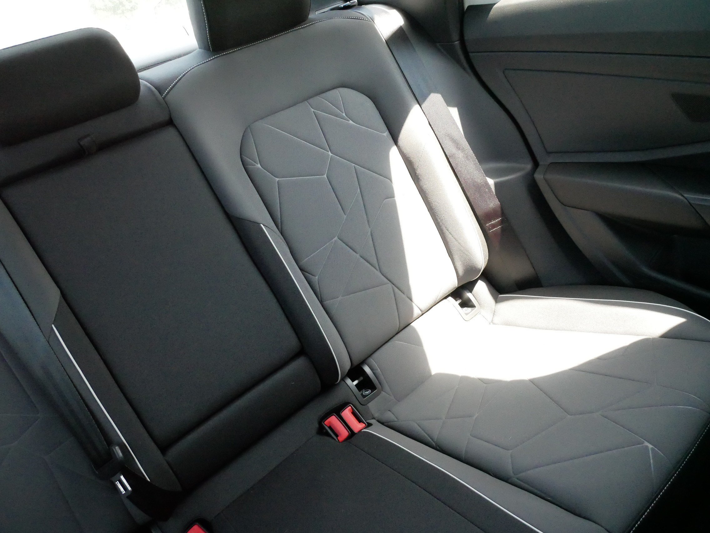 Certified 2025 Volkswagen Jetta Sport FWD image 14