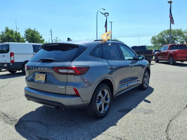 Certified 2024 Ford Escape ST-Line w/ Tech Pack #1 AWD/4WD image 7