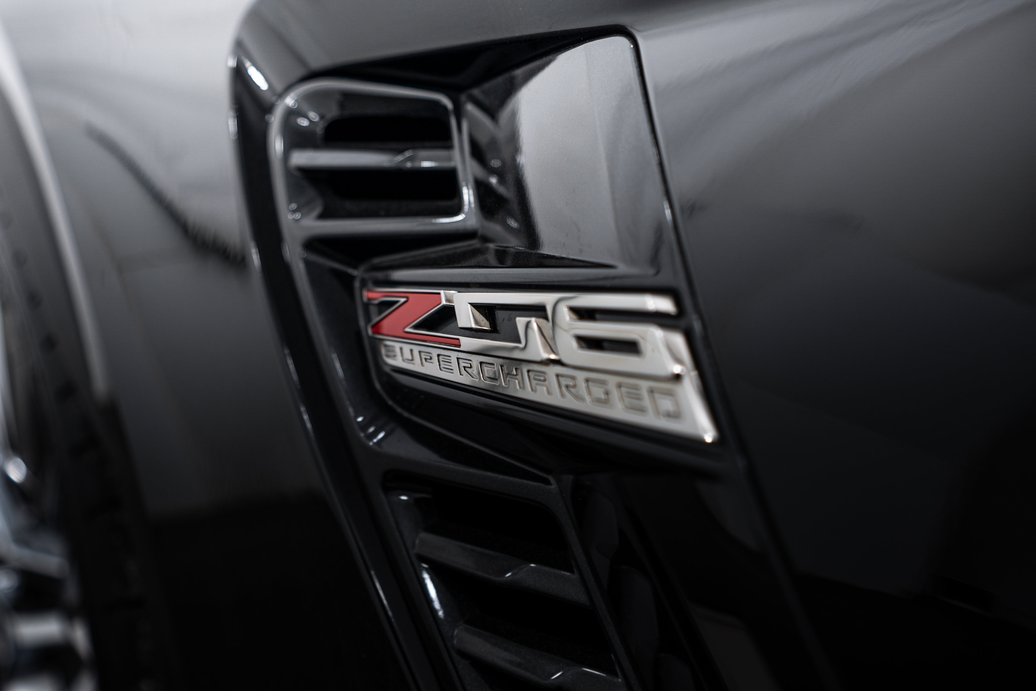 Used 2017 Chevrolet Corvette Z06 w/ Chrome Badge Package image 20