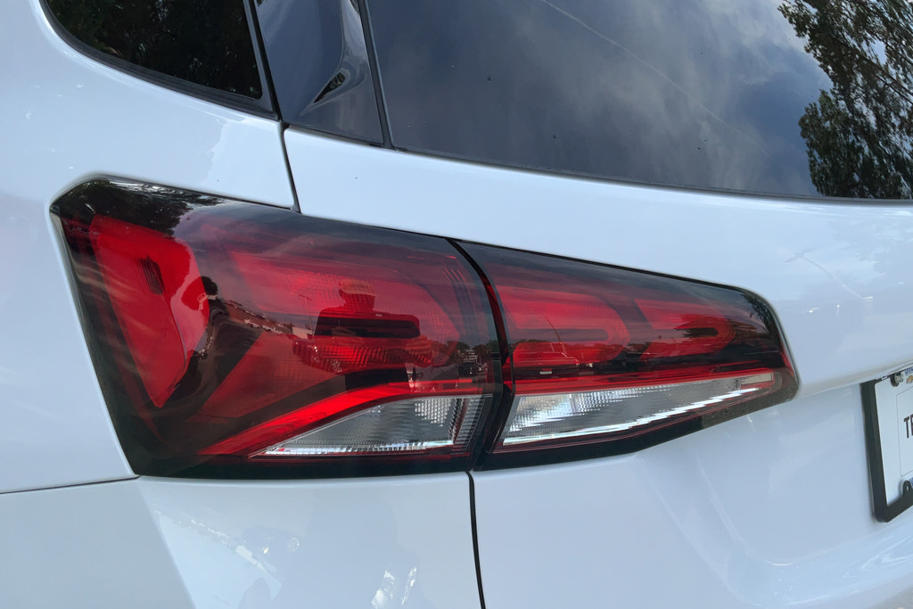 Certified 2024 Chevrolet Equinox LS w/ LS Convenience Package FWD image 29