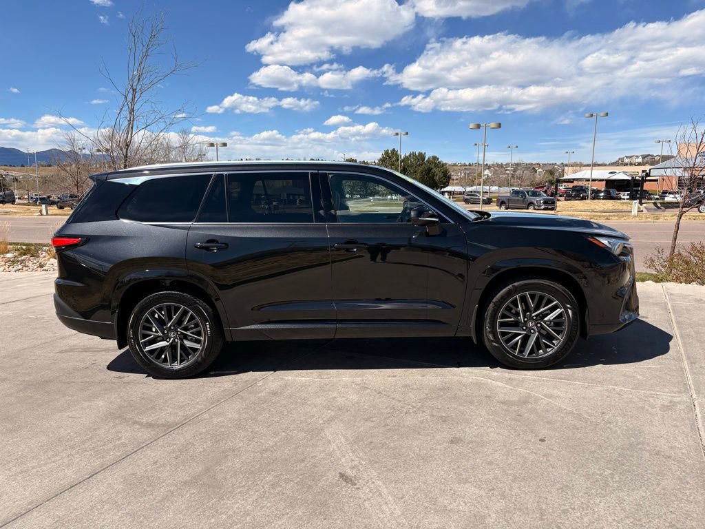 Used 2025 Lexus TX 350 AWD image 9