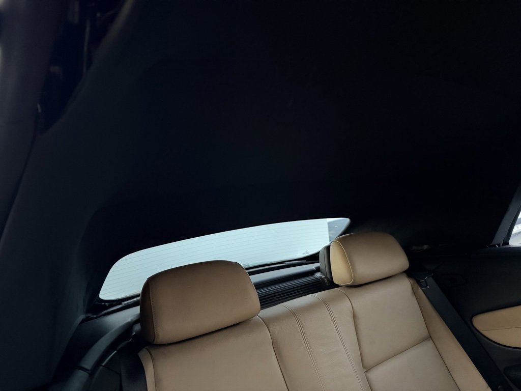 Used 2011 BMW 135i Convertible image 25