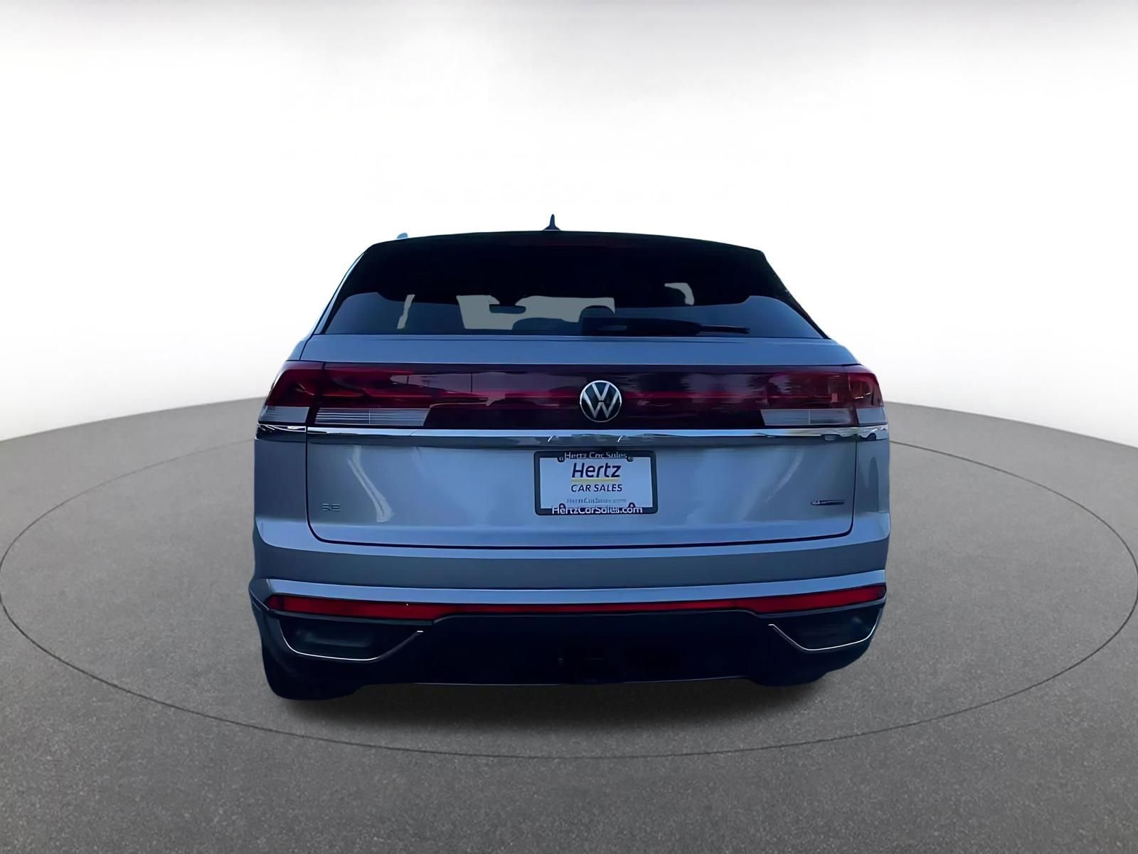 Used 2025 Volkswagen Atlas Cross Sport SE image 12