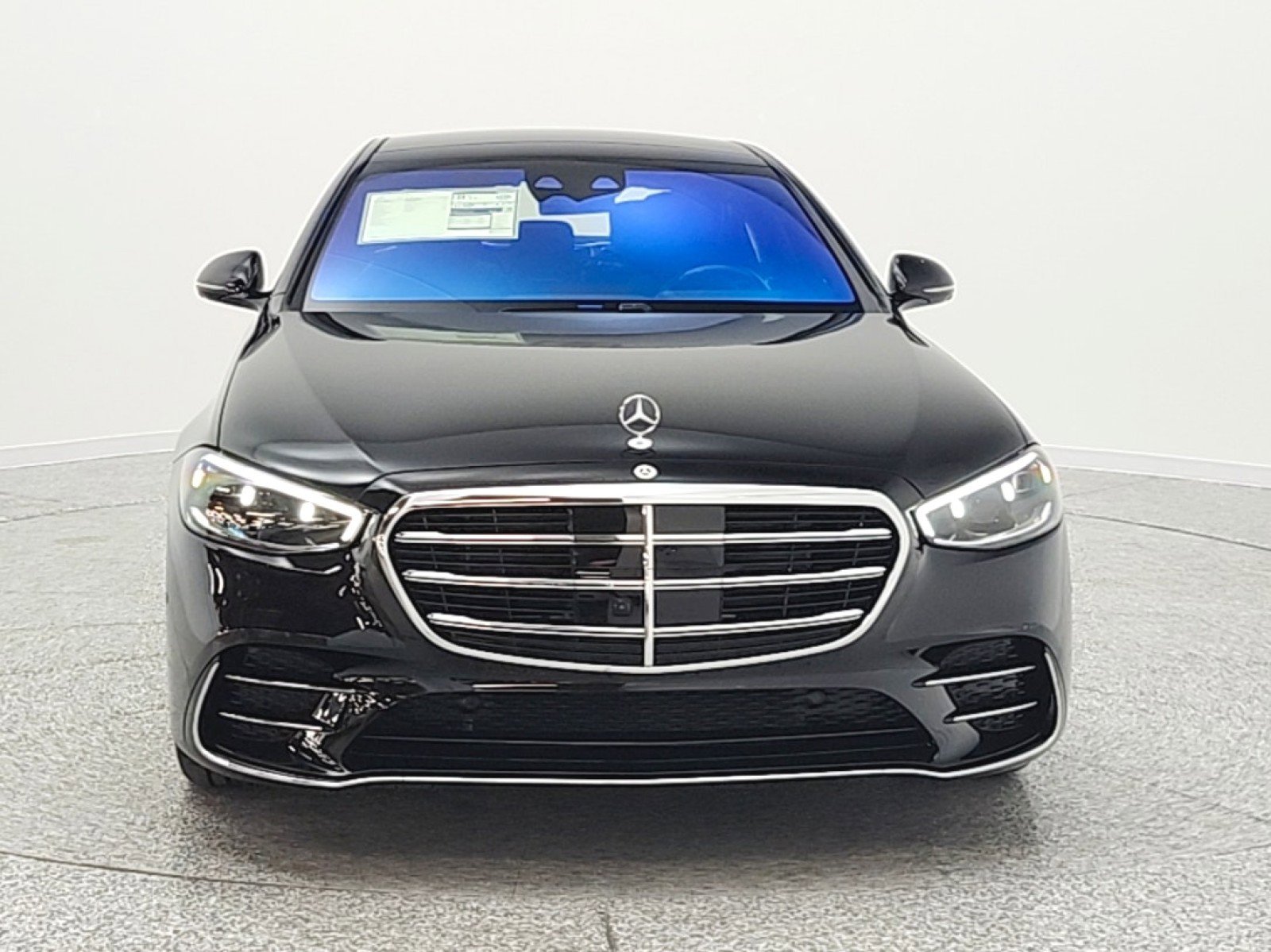 New 2026 Mercedes-Benz S 500 4MATIC image 2