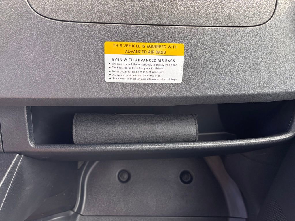 Used 2024 Mercedes-Benz Sprinter 2500 image 33