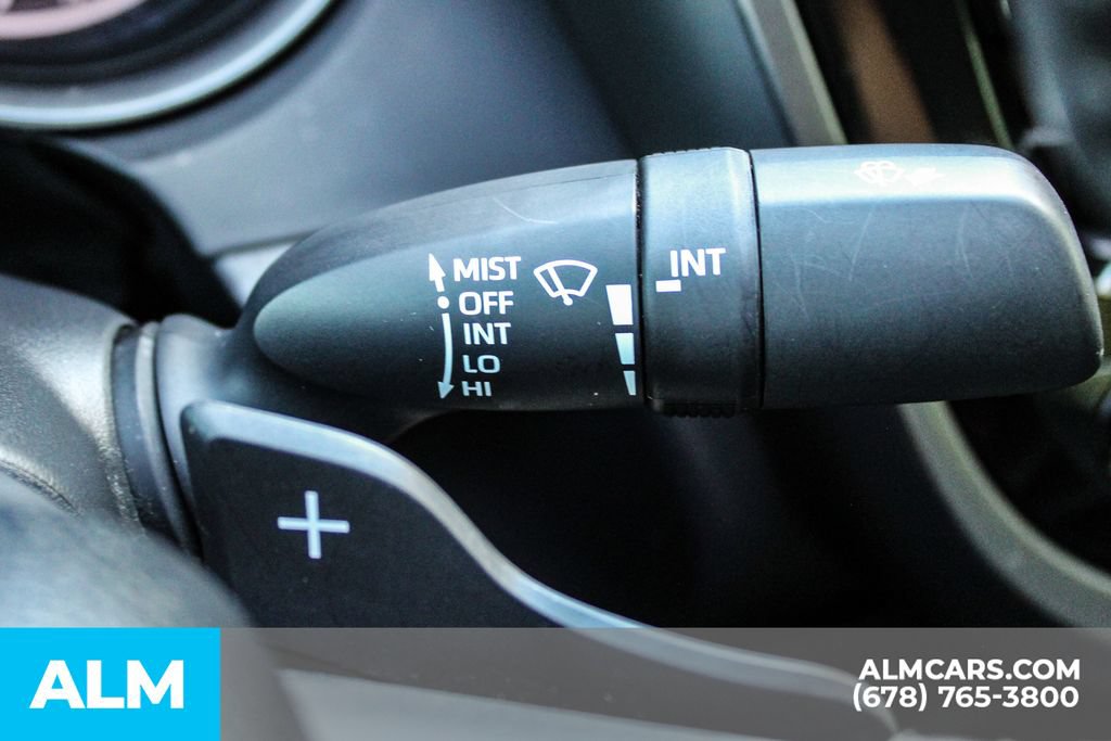 Used 2024 Toyota Camry SE FWD image 28