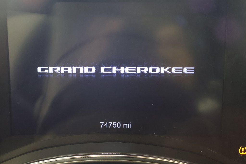 Used 2019 Jeep Grand Cherokee Limited X image 17