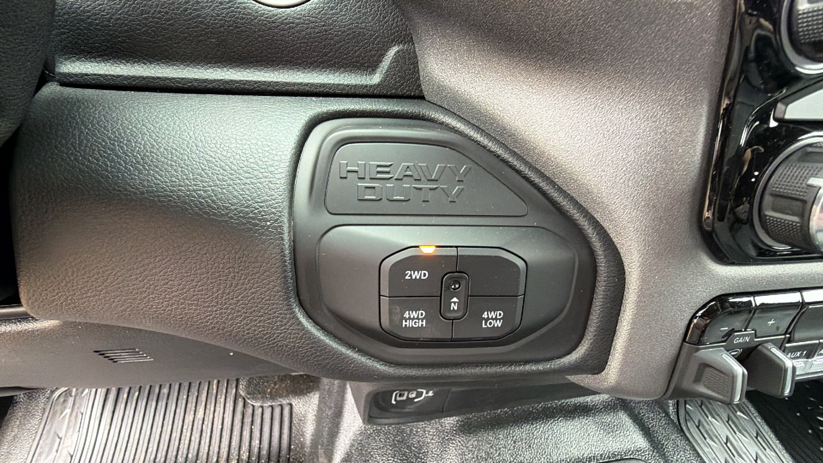 New 2026 RAM 5500 Tradesman w/ Chrome Appearance Group AWD/4WD image 26