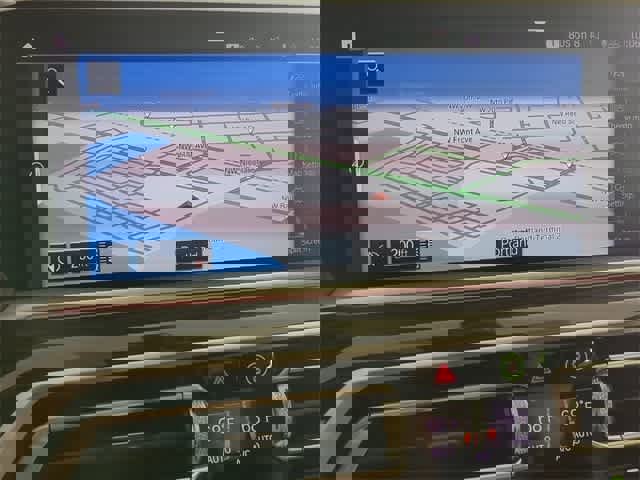 Used 2023 BMW X6 M50i w/ Executive Package image 61