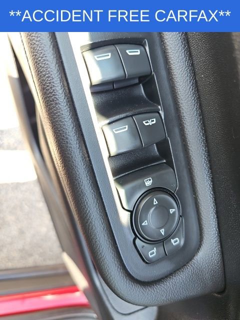 Used 2020 GMC Terrain SLE image 34