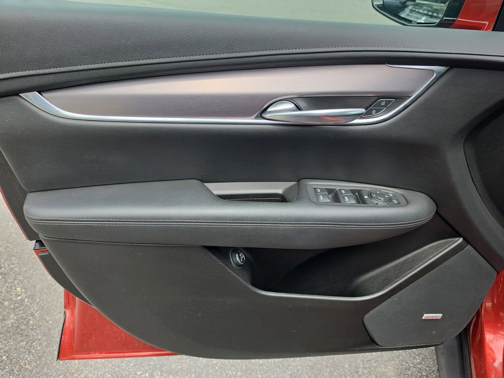 Used 2021 Cadillac XT5 Luxury FWD image 18