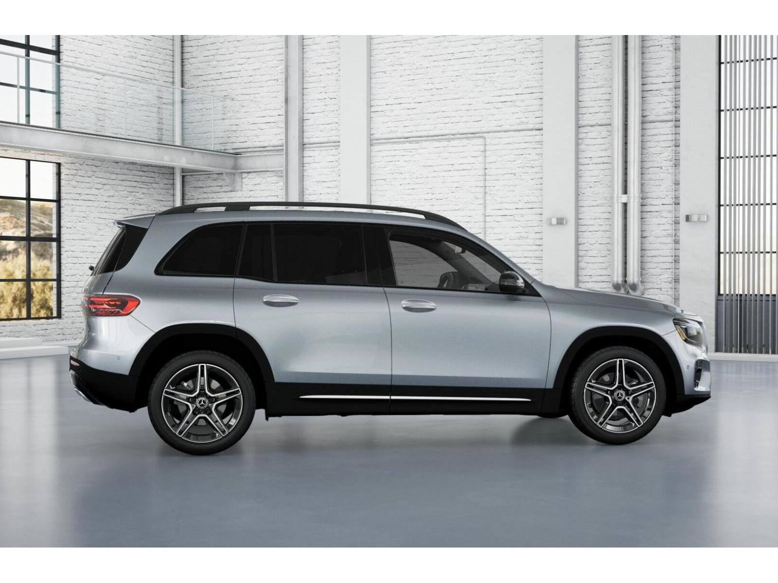 New 2026 Mercedes-Benz GLB 250 4MATIC image 17